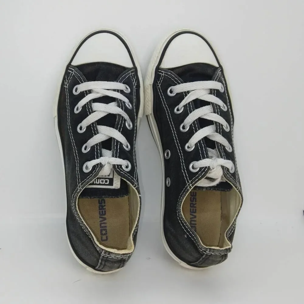 Converse Chuck Taylor AS Girl's Pre-owned Black Low Top Sneakers - sz. 1